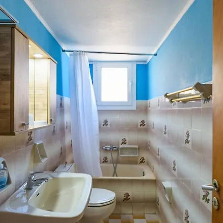 Appartamento Double Bedroom Flat At Ragia Beach! Poros (Kefalonia)